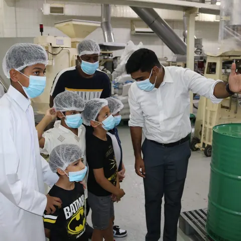 A factory tour at the packing line